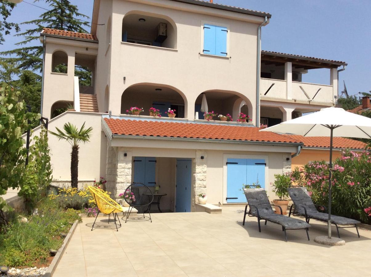 Apartment Tin Pinezići Esterno foto